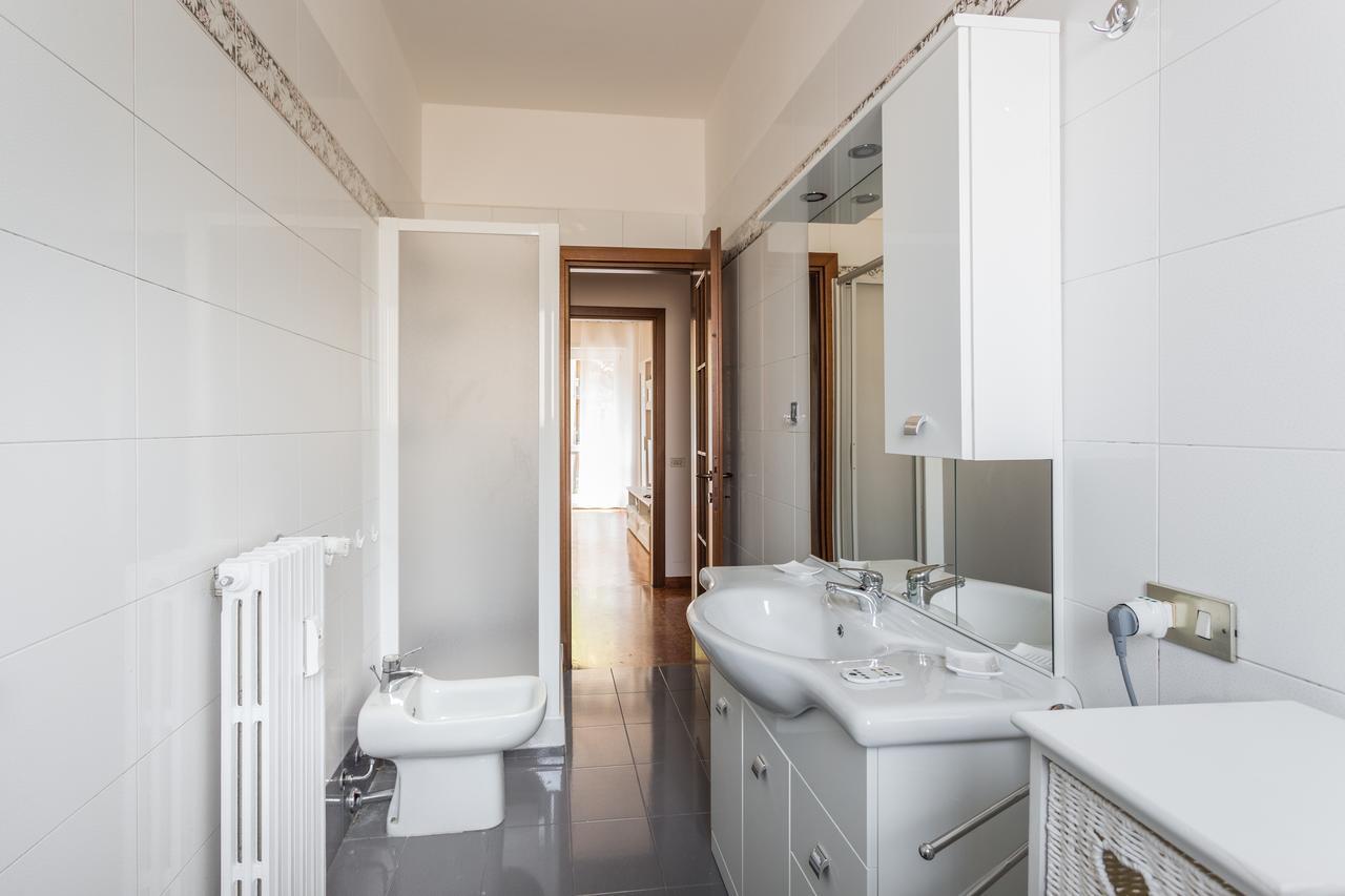 Cenisio Subway Flat Apartment Milan Exterior photo