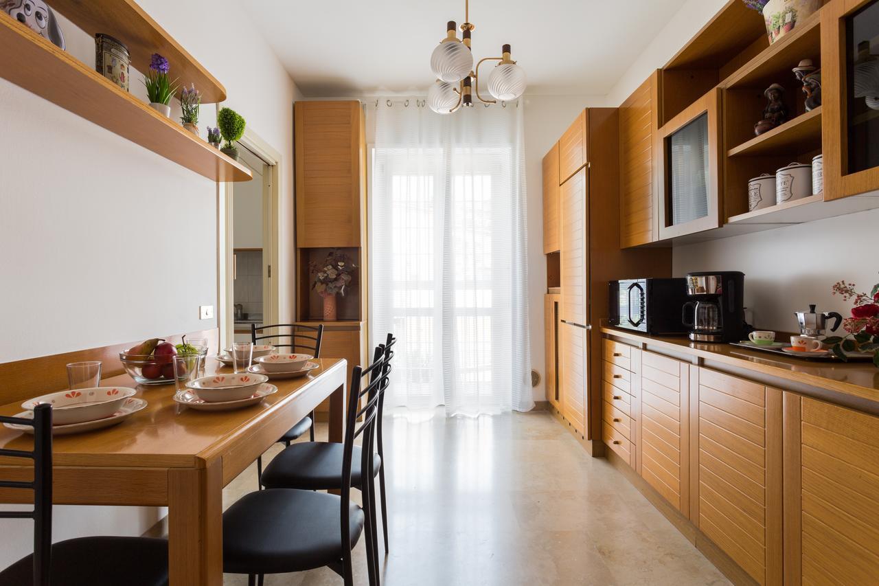 Cenisio Subway Flat Apartment Milan Exterior photo
